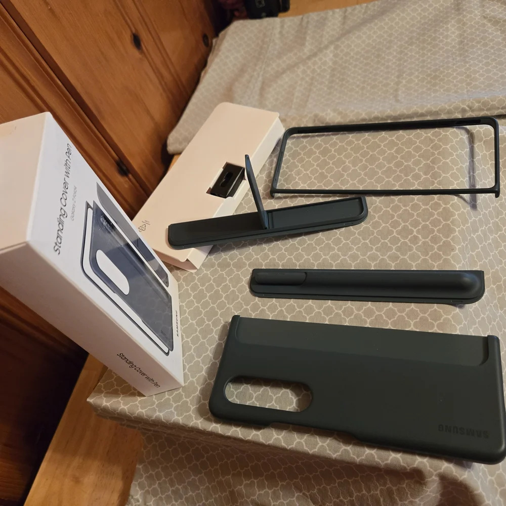 Samsung Galaxy Z Fold4 Standing Cover with Pen - Moss Green